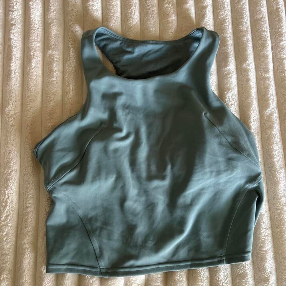 Green lululemon crop top